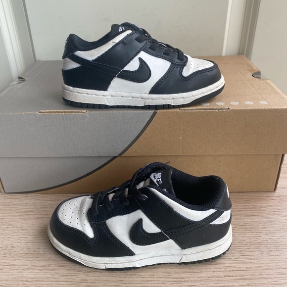 Nike Dunk “Panda” Toddler Sneakers - SZ 9 C - Picture 5 of 15